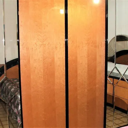Casa Di Chiara * 特里卡塞